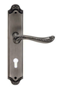 Ручка дверная на планке Archie Genesis ACANTO BL. SILVER (CL) черненое серебро под ключ. цилиндр